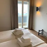 Finestay 8 Building With Balcony And View Διαμέρισμα